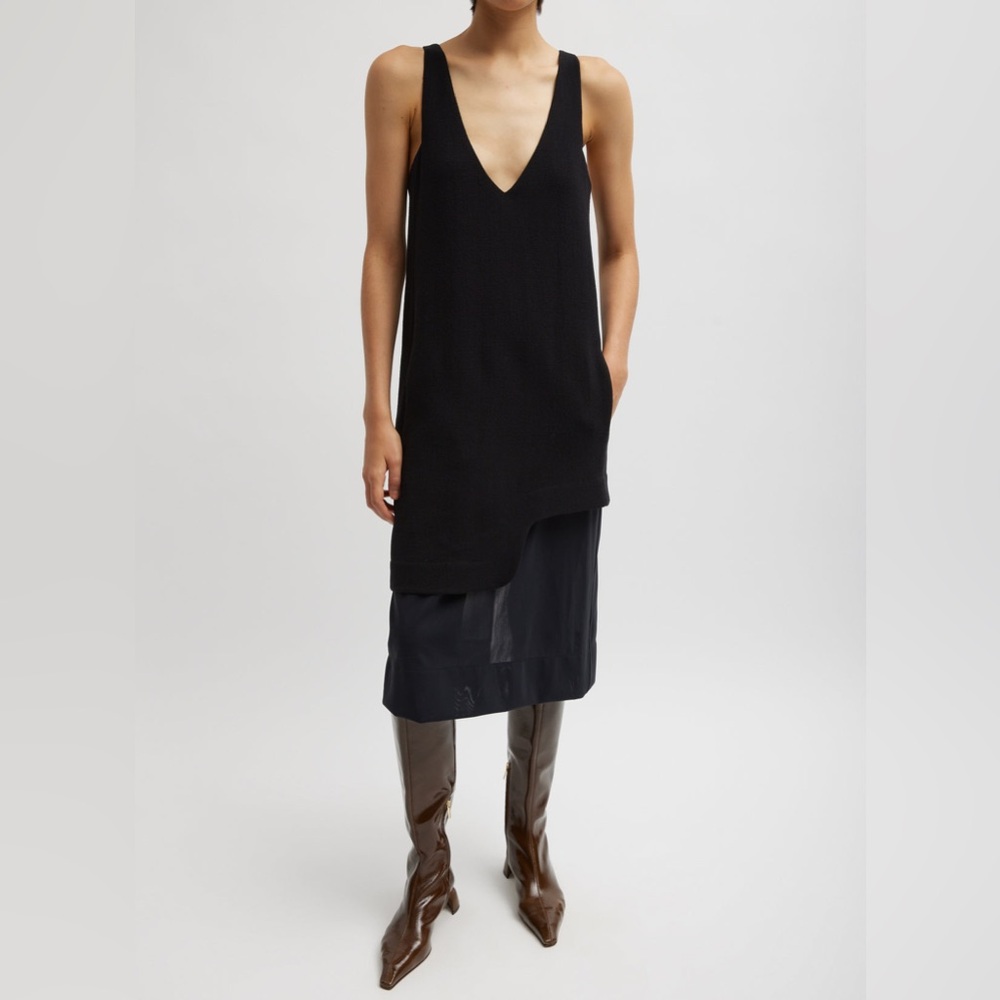 NWT Melee Crepe V-Neck Power Mesh Combo Dress